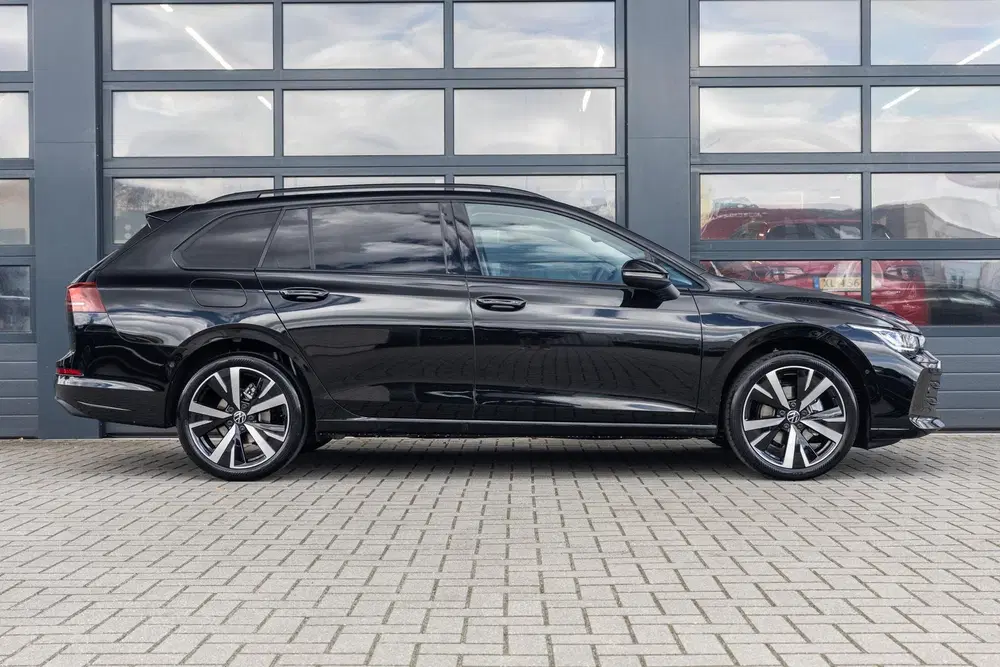 Volkswagen Golf 1.5 eTSI 115pk Life Edition uit 2026, foto 3