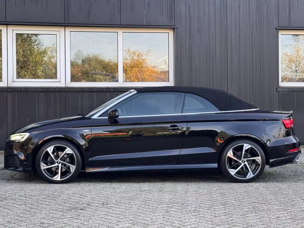 Audi A3 35TFSI S-Line uit 2019, foto 12