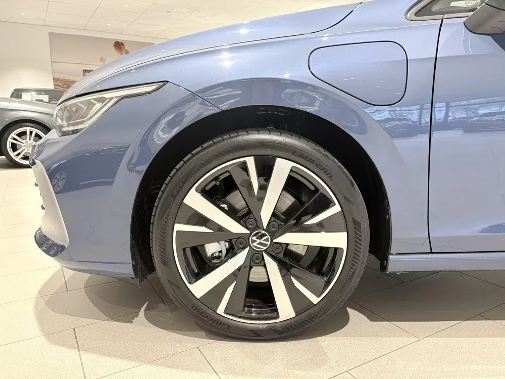 Volkswagen Golf (8) GP Life Edition 1.5 eHybrid 204 PK Plu uit 2026, foto 2