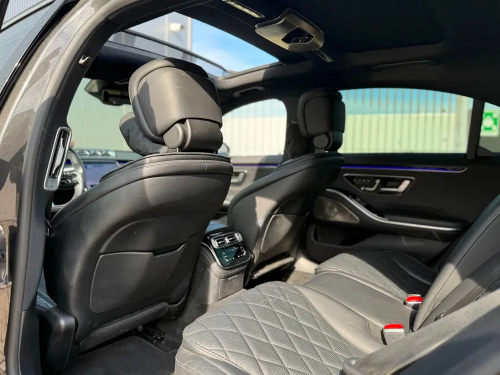 Mercedes-Benz S-Klasse 580 e 4MATIC Lang AMG Line uit 2023, foto 13