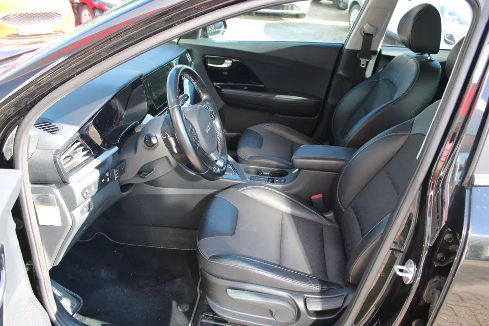 Kia Niro 1.6 GDi Hybrid DynamicLine uit 2021, foto 5