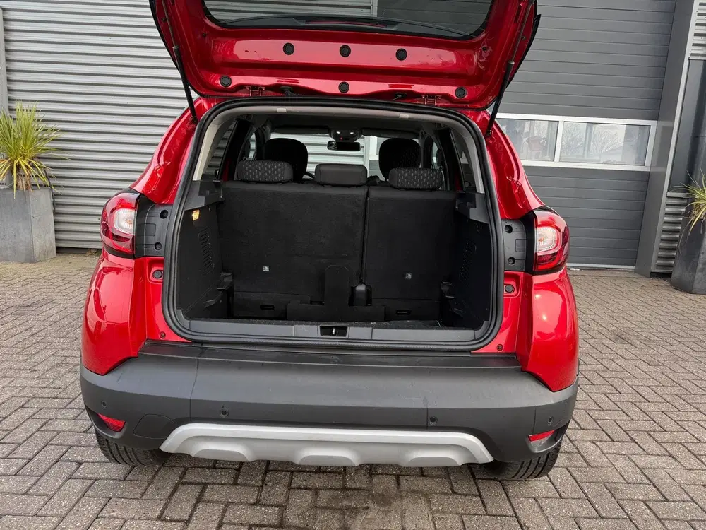 Renault Captur 1.3 TCe 155 Intens uit 2020, foto 8