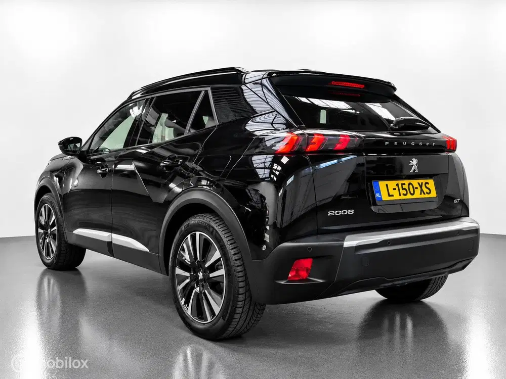 Peugeot 2008 EV GT 50 kWh uit 2021, foto 2