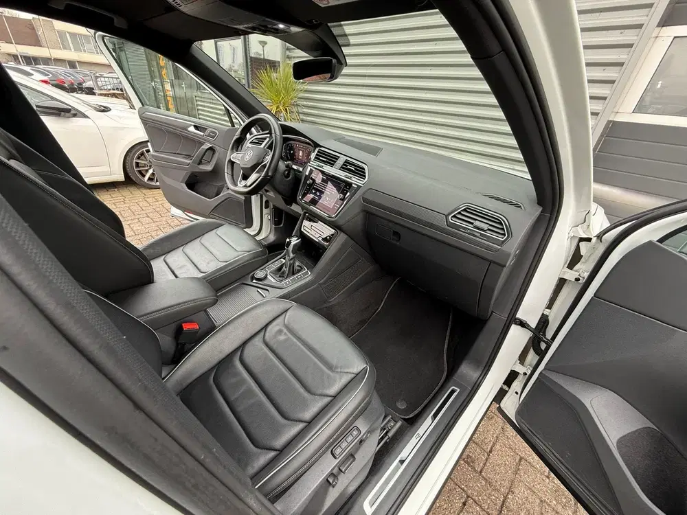 Volkswagen Tiguan 2.0 TSI 4Motion R-Line PANO*VIRTUAL*LEER uit 2022, foto 11