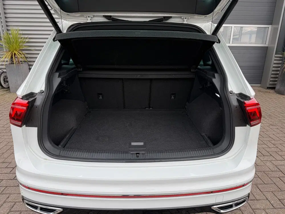 Volkswagen Tiguan 2.0 TSI 4Motion R-Line PANO*VIRTUAL*LEER uit 2022, foto 8