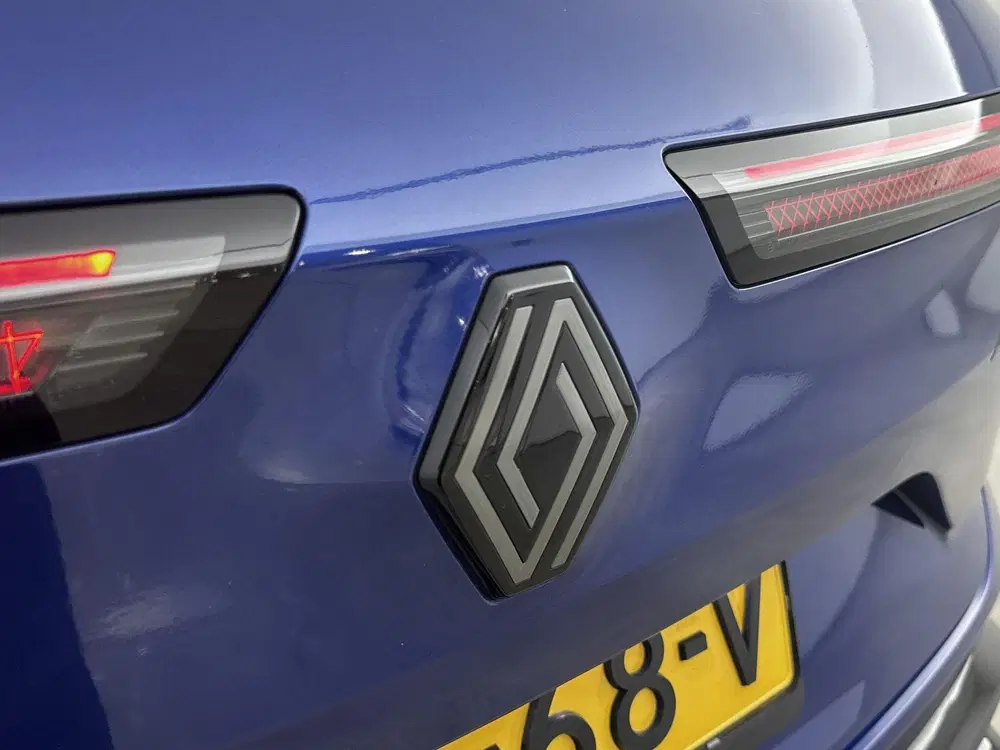 Renault Austral 1.2 E-Tech Full Hybrid Iconic Esprit Alpin uit 2024, foto 15