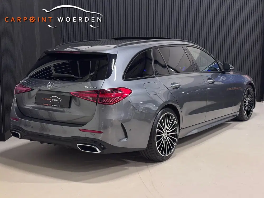 Mercedes-Benz C-Klasse 300 4MATIC AMG PANO uit 2022, foto 2
