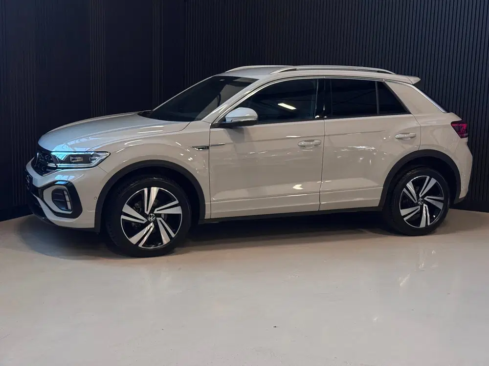 Volkswagen T-Roc 1.5 TSI R-Line DSG uit 2024, foto 7