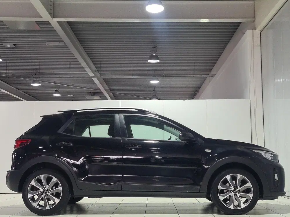 Kia Stonic 1.0 T-GDi DynamicLine uit 2019, foto 10