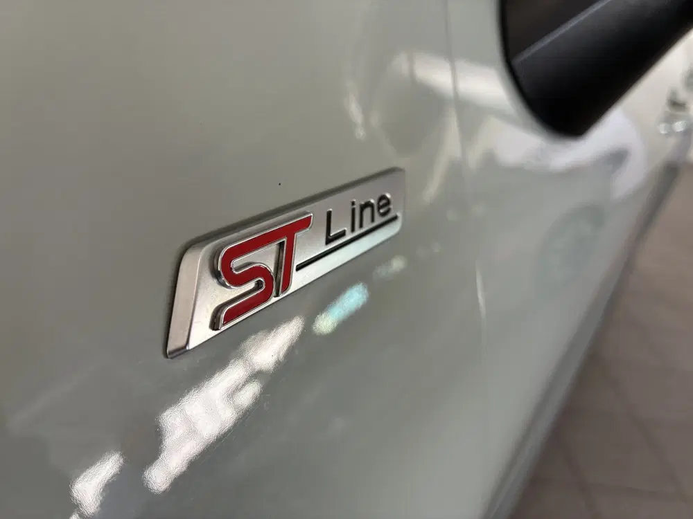 Ford Puma EcoBoost Hybrid ST-Line X Automaat 155pk t uit 2025, foto 2