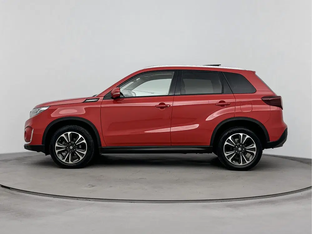Suzuki Vitara 1.5 Hybrid Style AllGrip Automaat uit 2022, foto 3