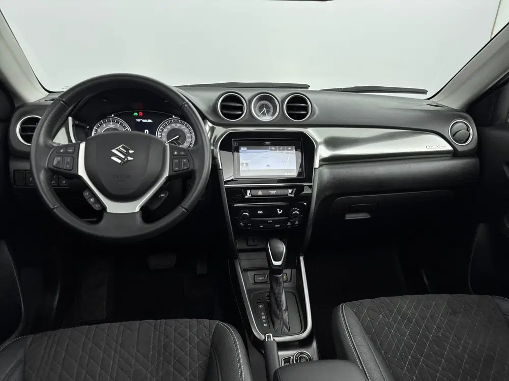 Suzuki Vitara 1.5 Hybrid Style AllGrip Automaat uit 2022, foto 4