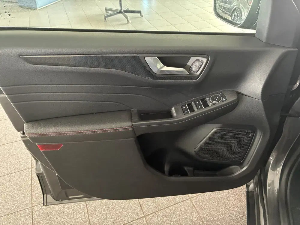 Ford Kuga 2.5 PHEV ST-Line X-20 inch-trekhaak winter uit 2022, foto 11