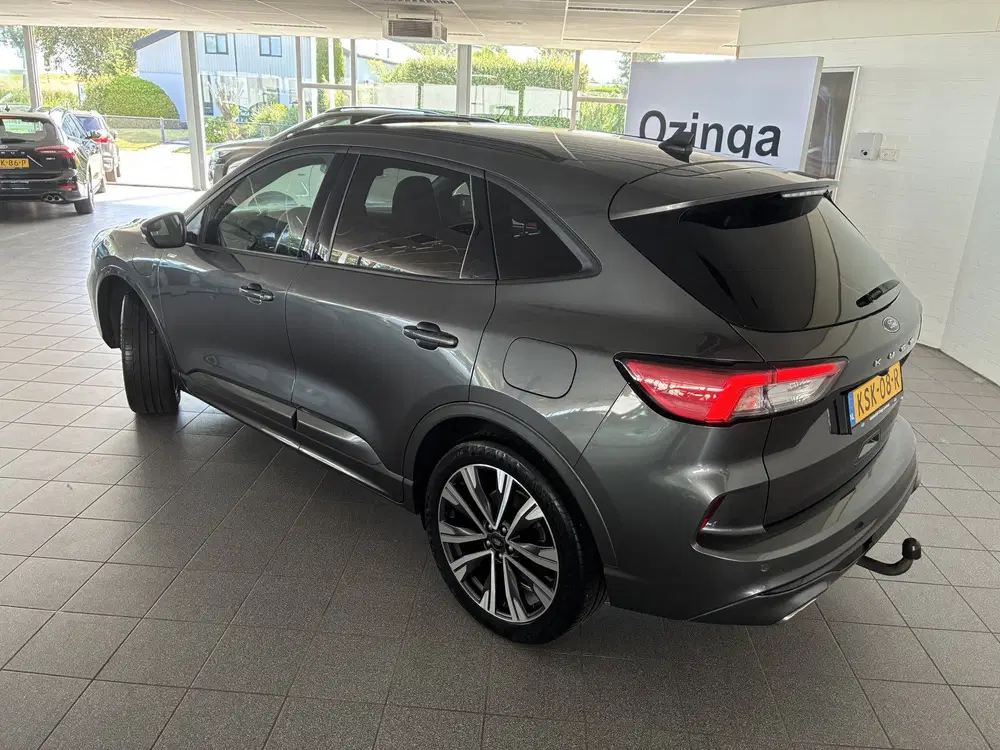 Ford Kuga 2.5 PHEV ST-Line X-20 inch-trekhaak winter uit 2022, foto 3