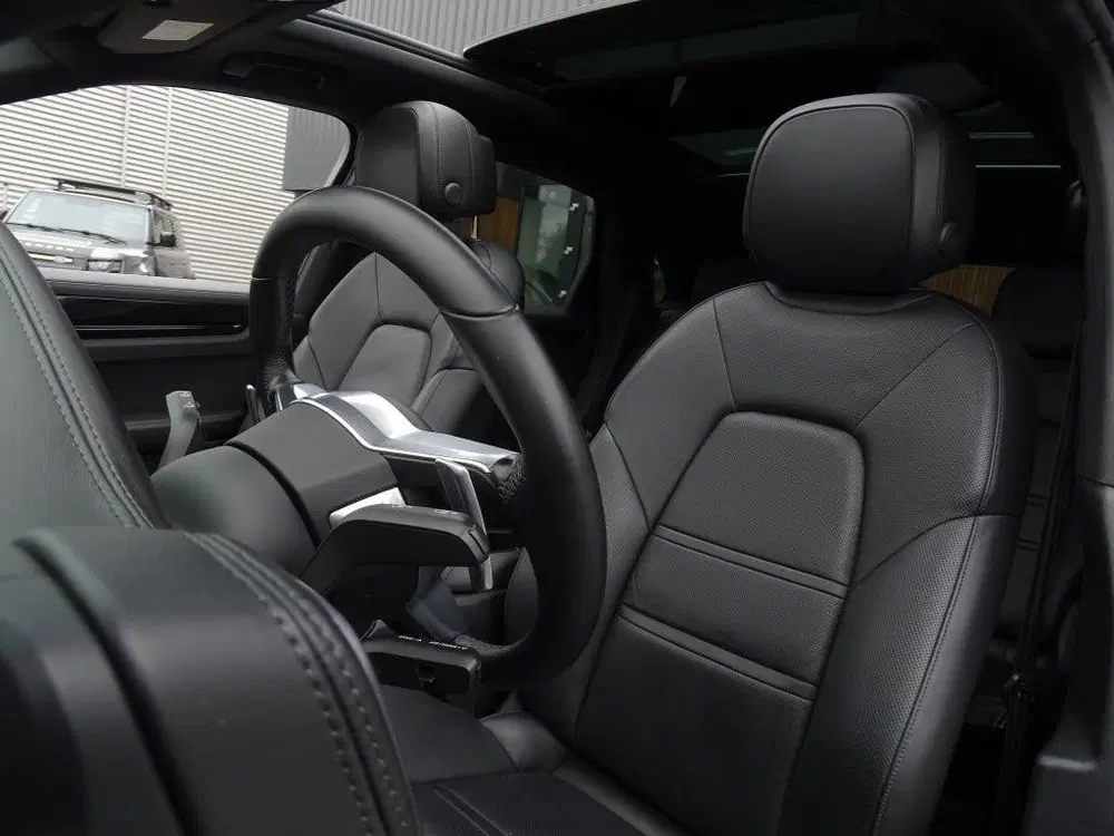 Porsche Cayenne 3.0 E-Hybrid 462PK uit 2020, foto 15