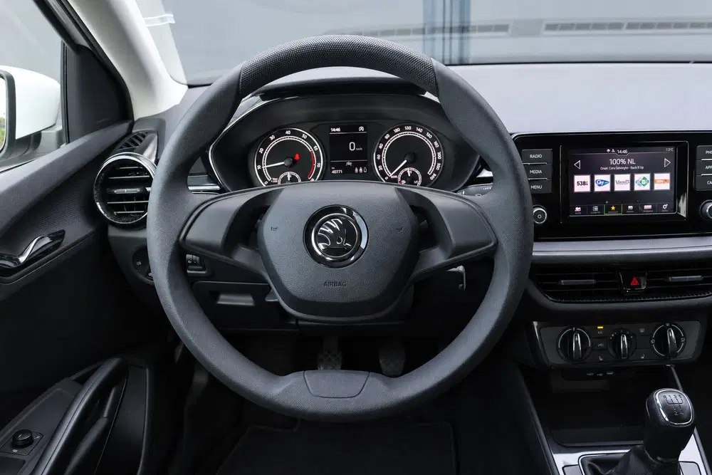Skoda Fabia 1.0TSI Active uit 2022, foto 13