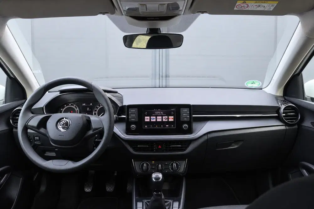 Skoda Fabia 1.0TSI Active uit 2022, foto 2
