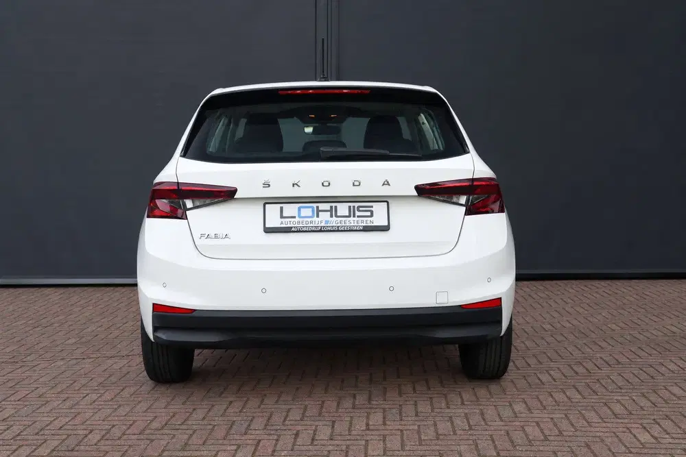 Skoda Fabia 1.0TSI Active uit 2022, foto 7