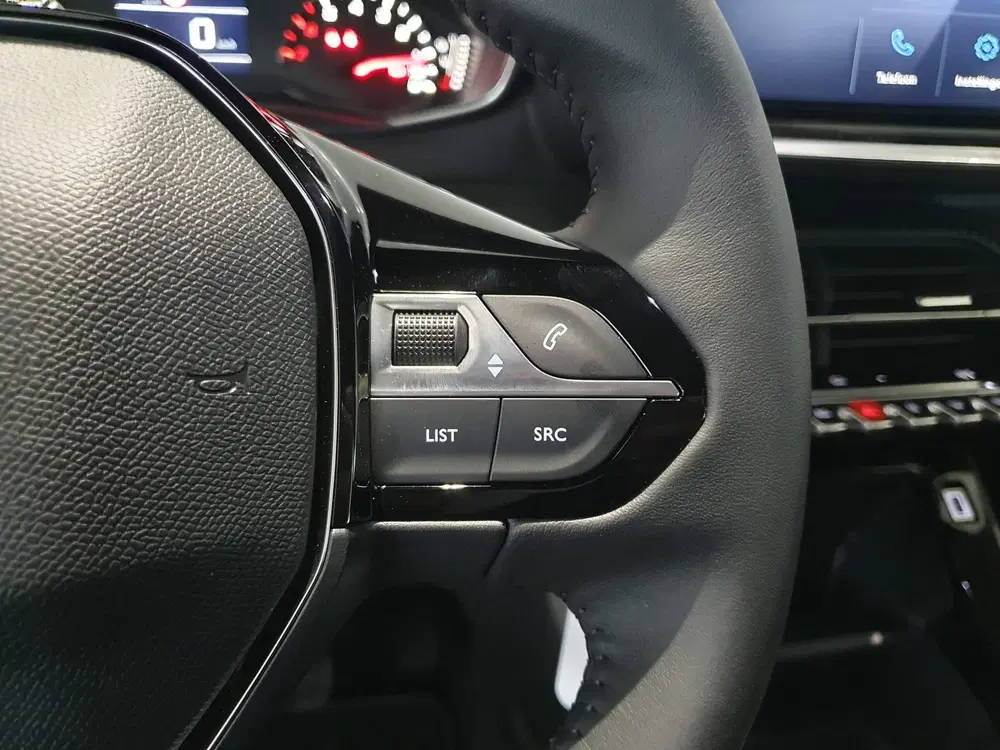Peugeot 2008 100PK Active Climate Control uit 2024, foto 12