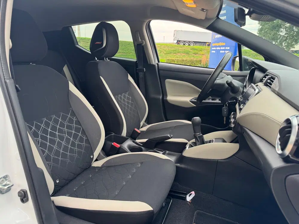 Nissan Micra 1.0 IG-T N-Design Airco Navi Cruise uit 2023, foto 10