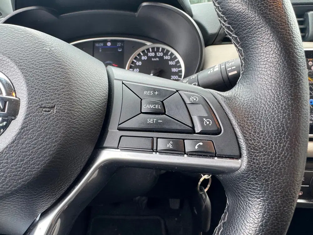 Nissan Micra 1.0 IG-T N-Design Airco Navi Cruise uit 2023, foto 14