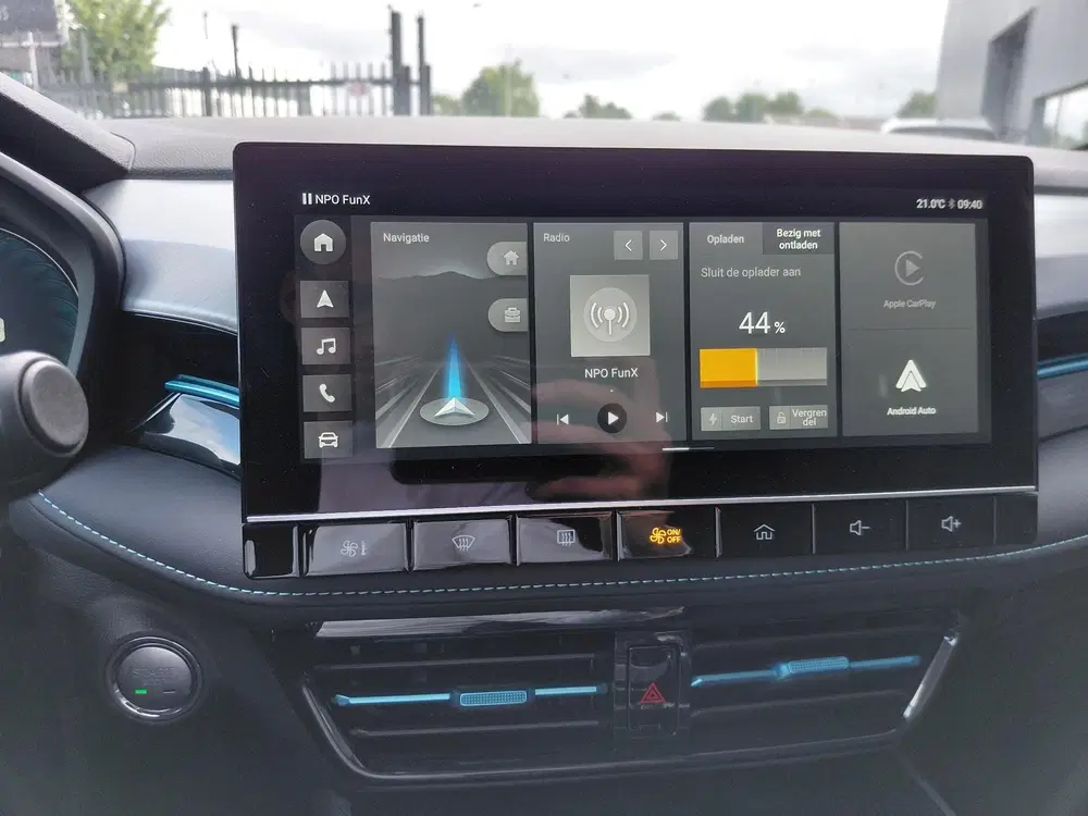 MG MG5 5 Long Range Comfort 61 kWh UNIEKE KM STAN uit 2023, foto 14