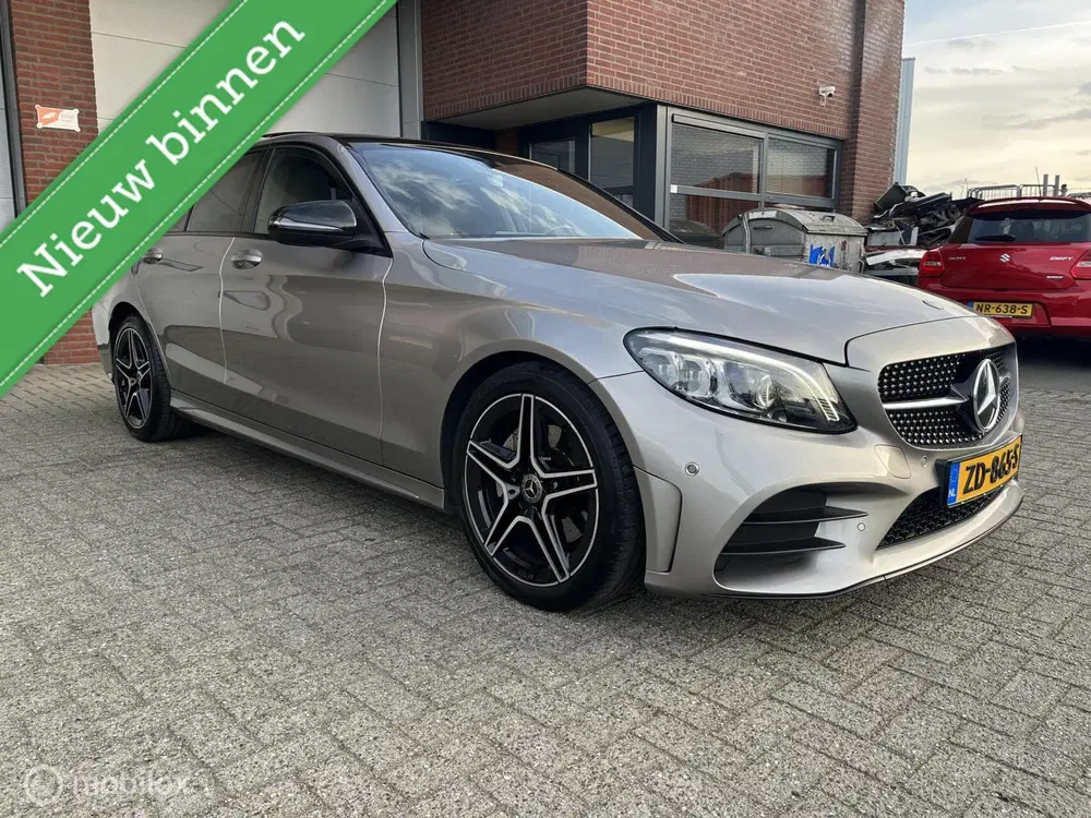 Mercedes-Benz C-Klasse Mercedes C-klasse 200 AMG Plus Upgrade Edi uit 2019, foto 3