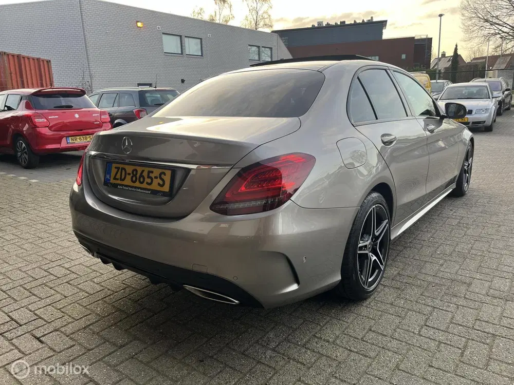 Mercedes-Benz C-Klasse Mercedes C-klasse 200 AMG Plus Upgrade Edi uit 2019, foto 4