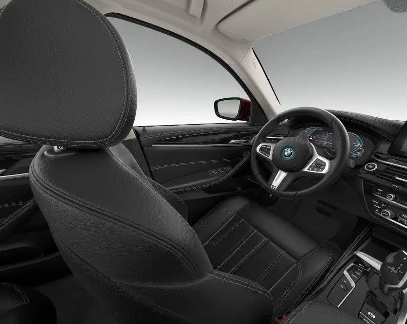 BMW 5-serie 530e Luxury Line uit 2022, foto 10