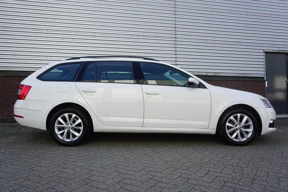 Skoda Octavia 1.0 TSI Automaat Ambition Business uit 2019, foto 15