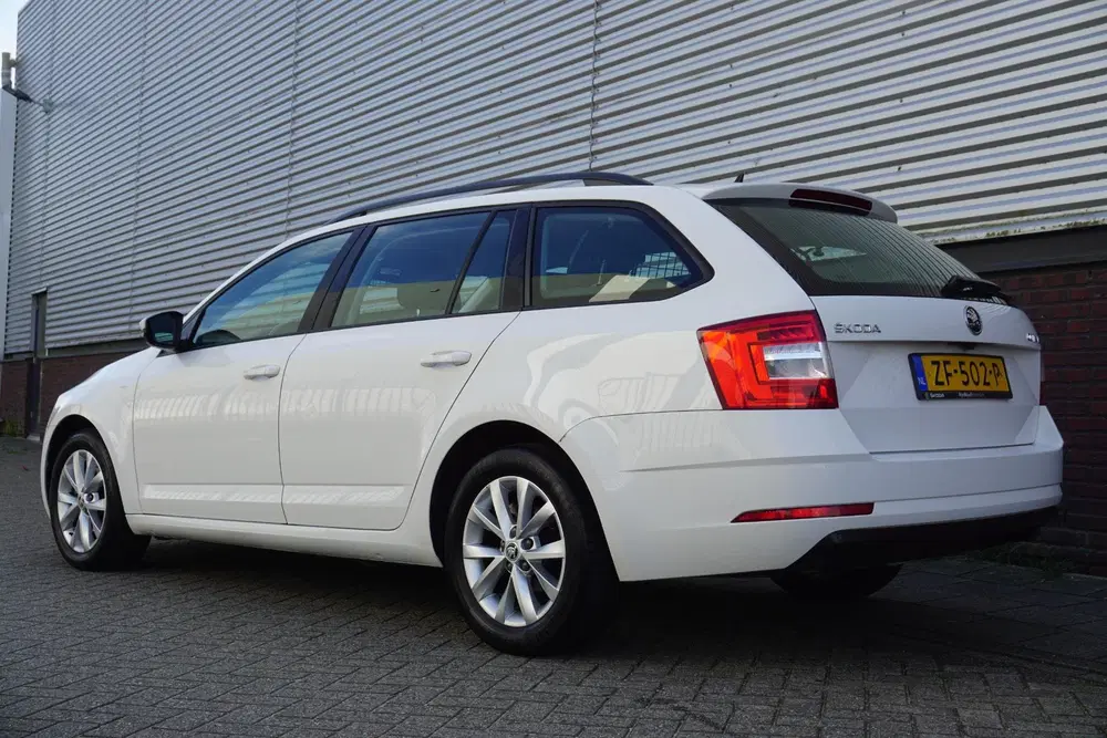 Skoda Octavia 1.0 TSI Automaat Ambition Business uit 2019, foto 5