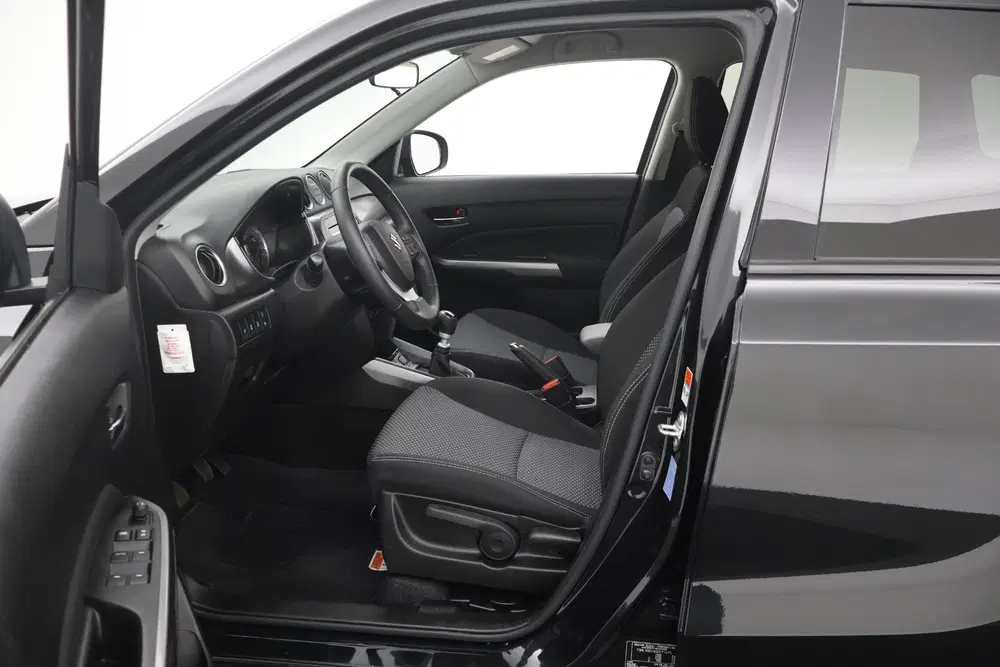 Suzuki Vitara 1.4 Boosterjet Select Smart Hybrid TREKH uit 2024, foto 10