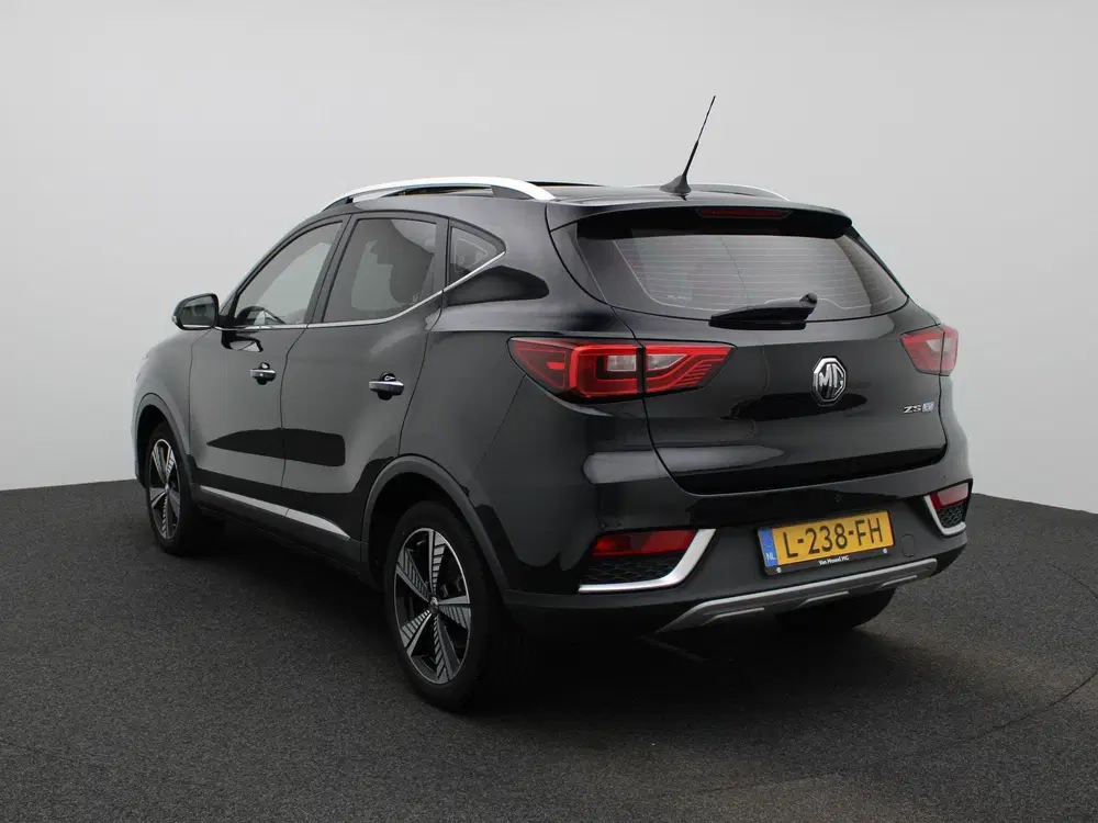 MG ZS Luxury 45 kWh uit 2021, foto 2