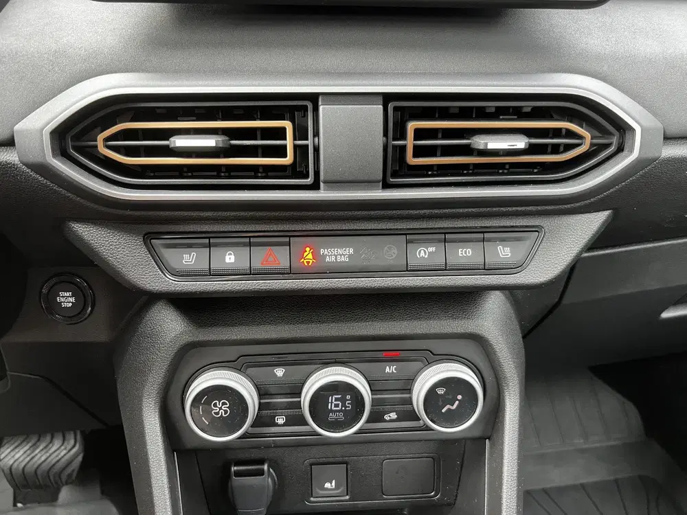 Dacia Sandero 1.0 TCe 90 Extreme uit 2023, foto 12
