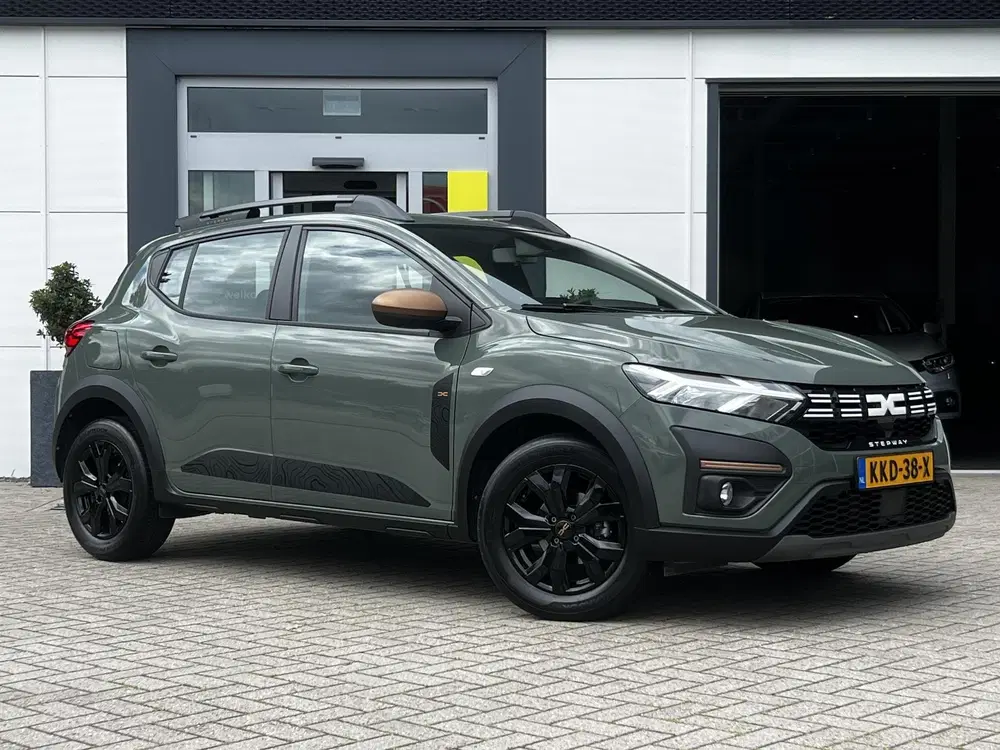 Dacia Sandero 1.0 TCe 90 Extreme uit 2023, foto 5