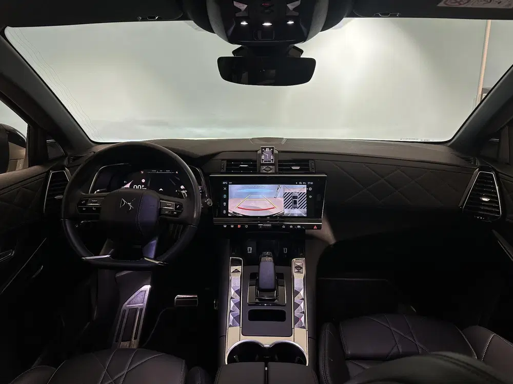 DS Automobiles DS 7 DS 7 1.6 PHEV 300 4x4 Pallas uit 2025, foto 12