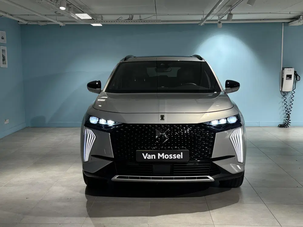 DS Automobiles DS 7 DS 7 1.6 PHEV 300 4x4 Pallas uit 2025, foto 2