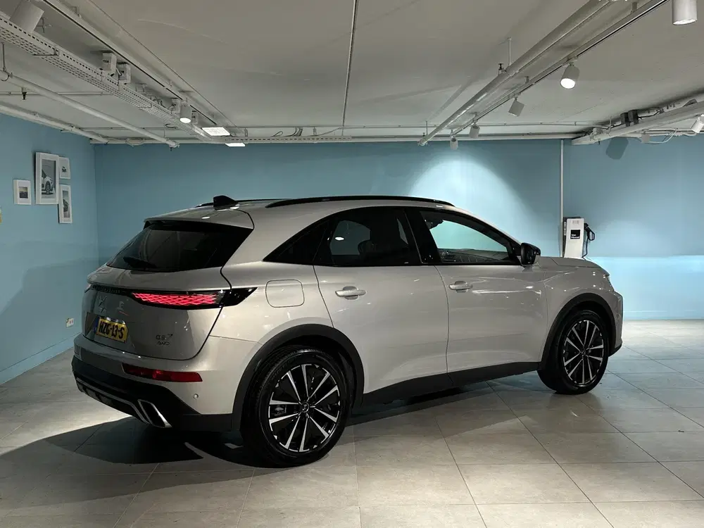 DS Automobiles DS 7 DS 7 1.6 PHEV 300 4x4 Pallas uit 2025, foto 7