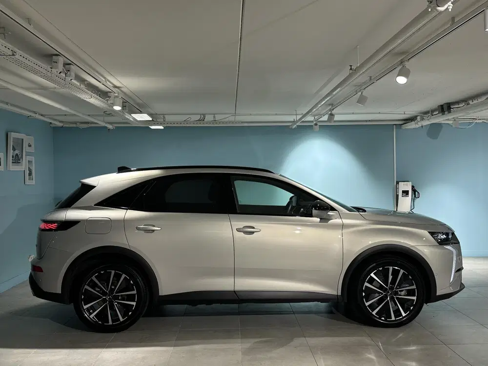 DS Automobiles DS 7 DS 7 1.6 PHEV 300 4x4 Pallas uit 2025, foto 8