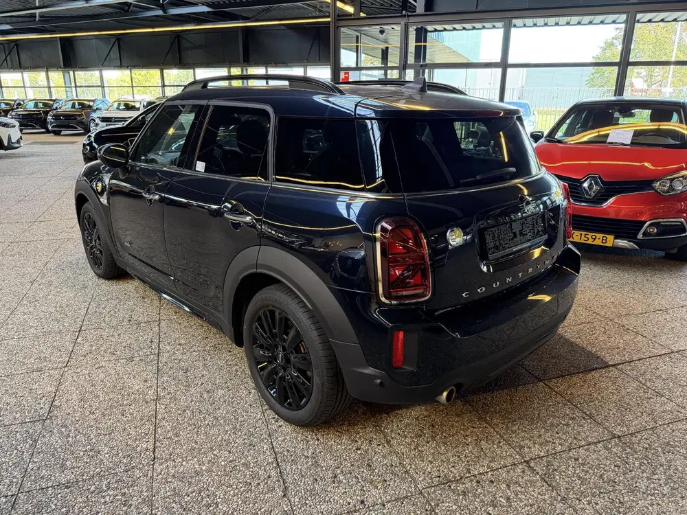 Mini Countryman 1.5 Cooper S E ALL4 Essential uit 2023, foto 3