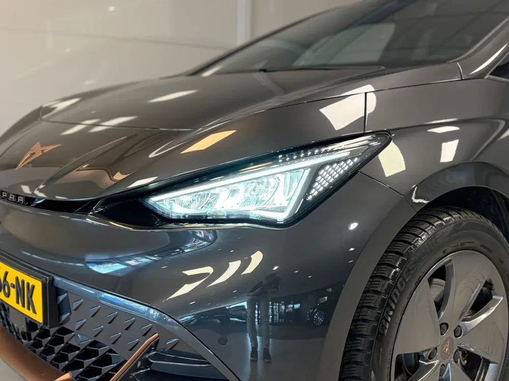 Cupra Born Essential 62 kWh uit 2023, foto 15
