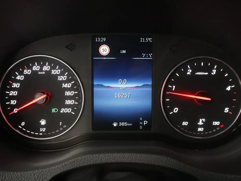 Mercedes-Benz Sprinter 317 CDI uit 2024, foto 11