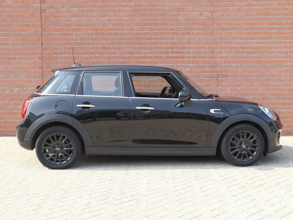 Mini One 1.5 5-DRS Automaat Business Edition Naviga uit 2021, foto 7