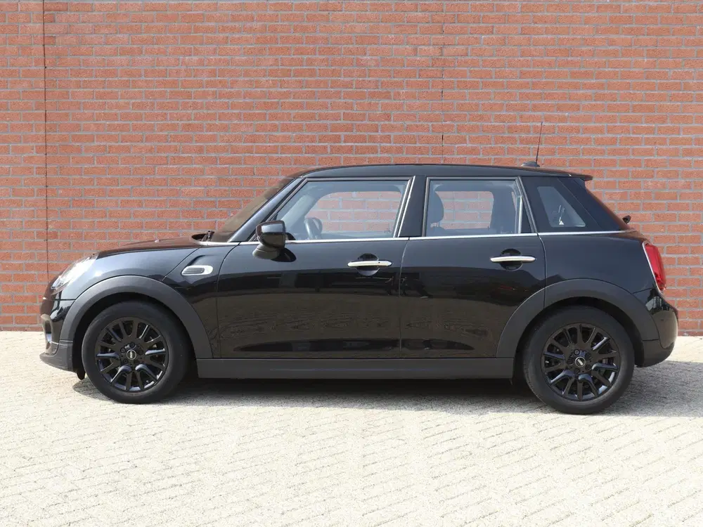 Mini One 1.5 5-DRS Automaat Business Edition Naviga uit 2021, foto 8