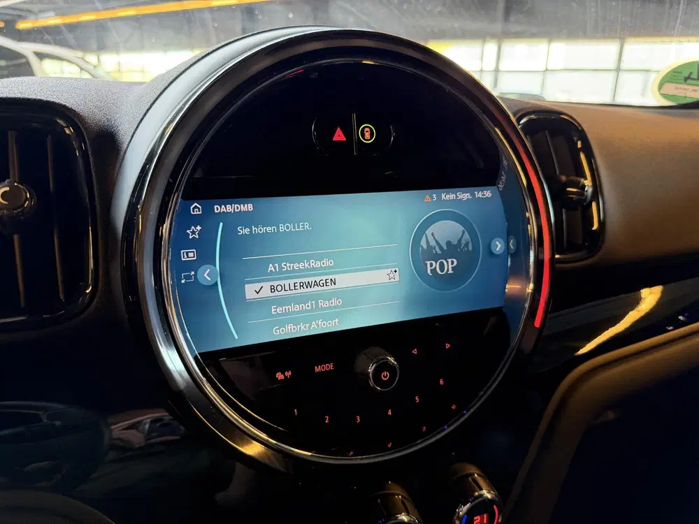 Mini Countryman 1.5 Cooper S E ALL4 Essential uit 2022, foto 11