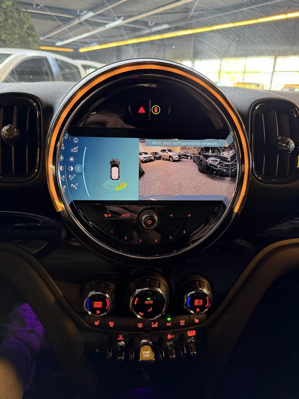 Mini Countryman 1.5 Cooper S E ALL4 Essential uit 2022, foto 14