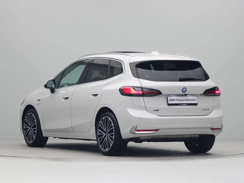 BMW 2-serie 225e Active Tourer xDrive Luxury Line (bj uit 2023, foto 11