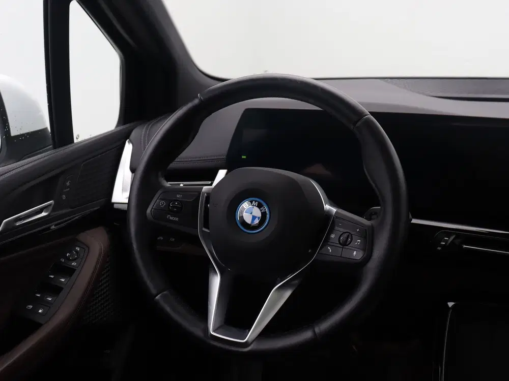 BMW 2-serie 225e Active Tourer xDrive Luxury Line (bj uit 2023, foto 2