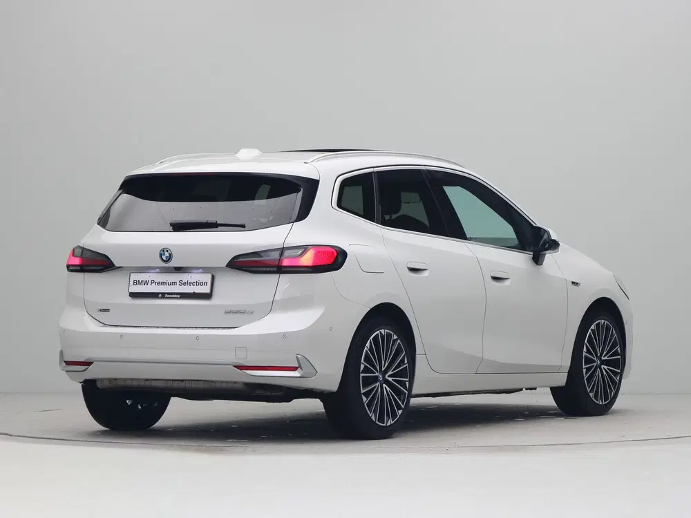 BMW 2-serie 225e Active Tourer xDrive Luxury Line (bj uit 2023, foto 9