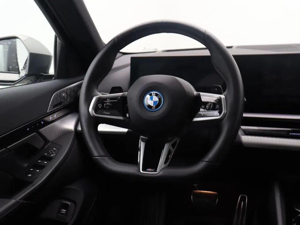 BMW 5-serie 530e Touring M Sport Pro (bj 2024 uit 2024, foto 2